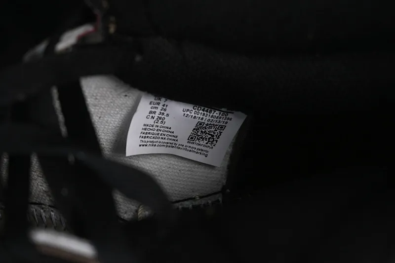 All Categories Air Jordan Jordan Series Basketball Shoes Air Jordan 1 High Travis Scott x Air Jordan 1 High OG AJ1 Reverse Hook Limited Edition CD4487-100